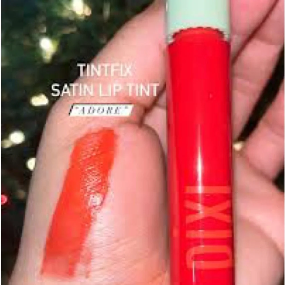 💝NIB PIXI Lip Tint Lip Stain in Adore💝